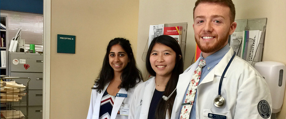 Pharmacy Students on a rotation in a health care clinic